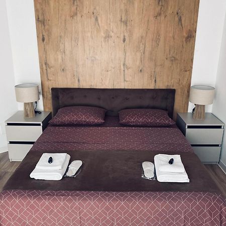 Central Luxury Apartment Iasi Buitenkant foto