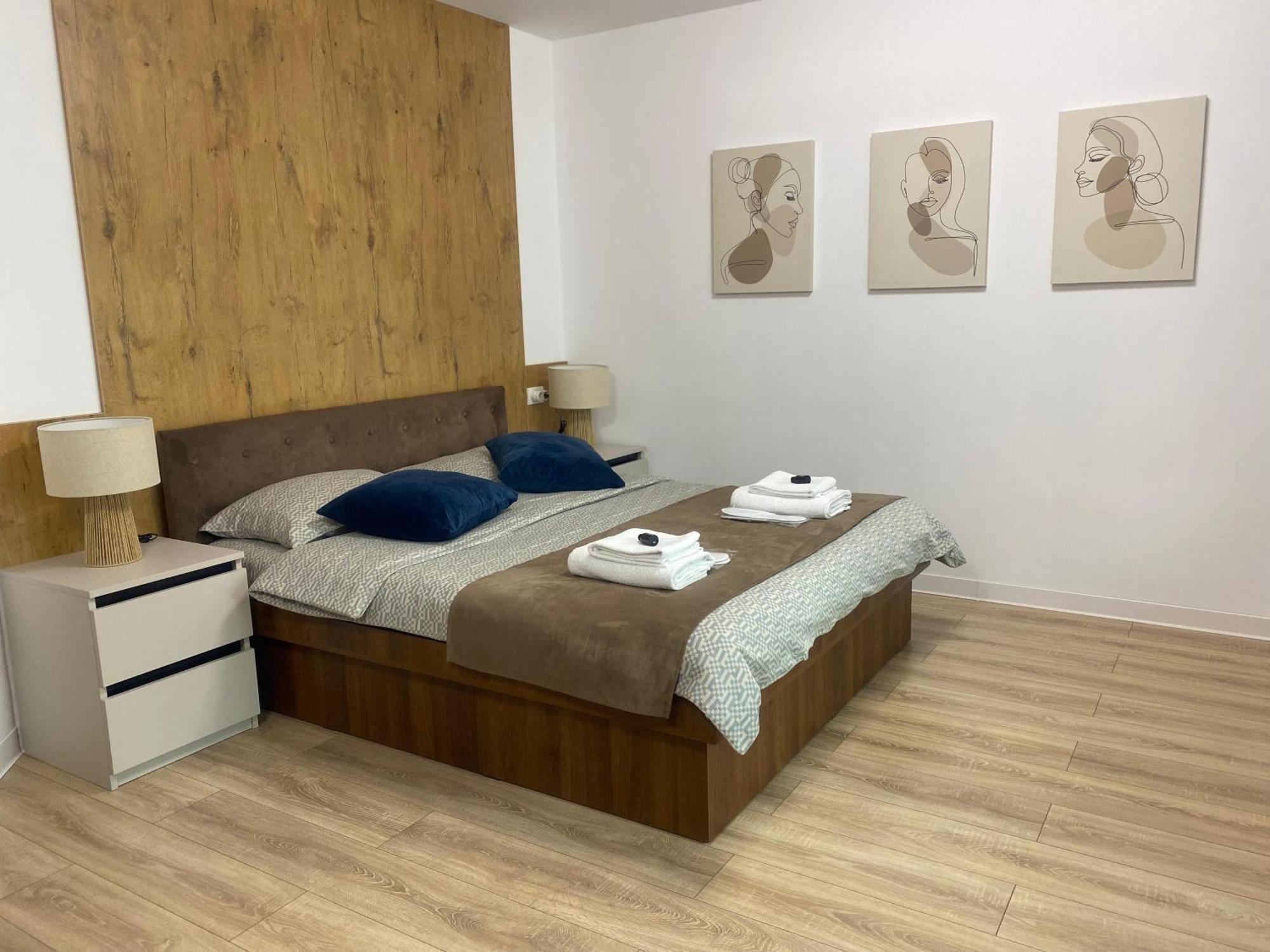 Central Luxury Apartment Iasi Buitenkant foto